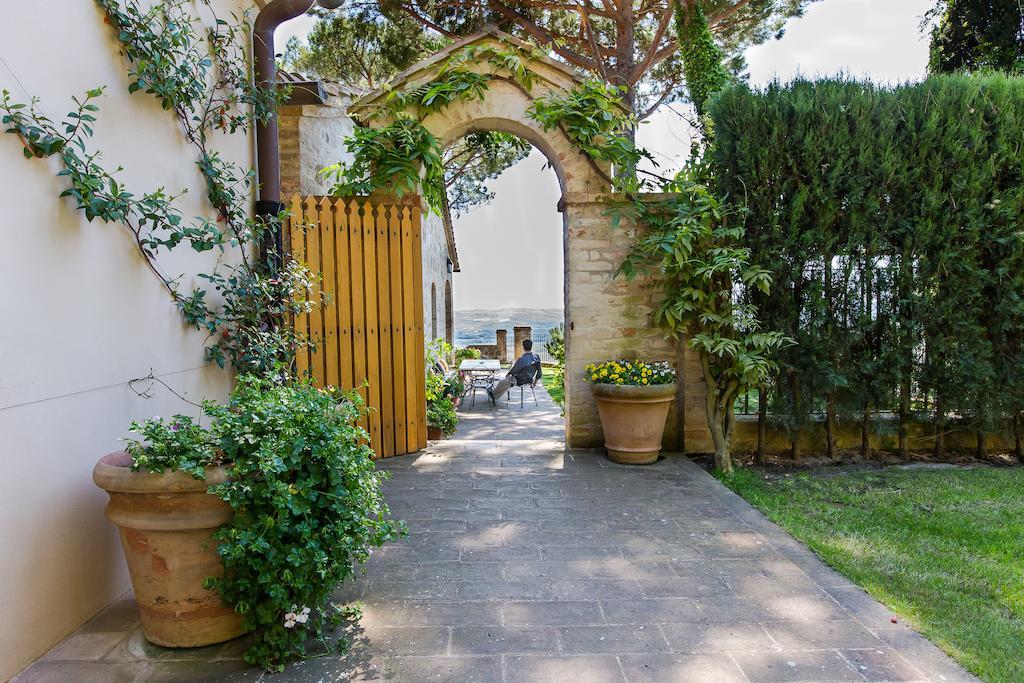 Argiano Dimore Wine Relais Extérieur photo